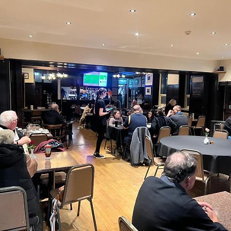 The Elbow Room Kirkcaldy Bagian luar foto